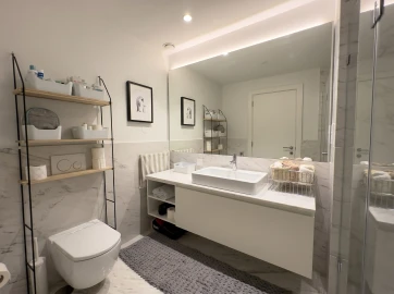 Apartamento T3 para Venda em Lordelo do Ouro e Massarelos