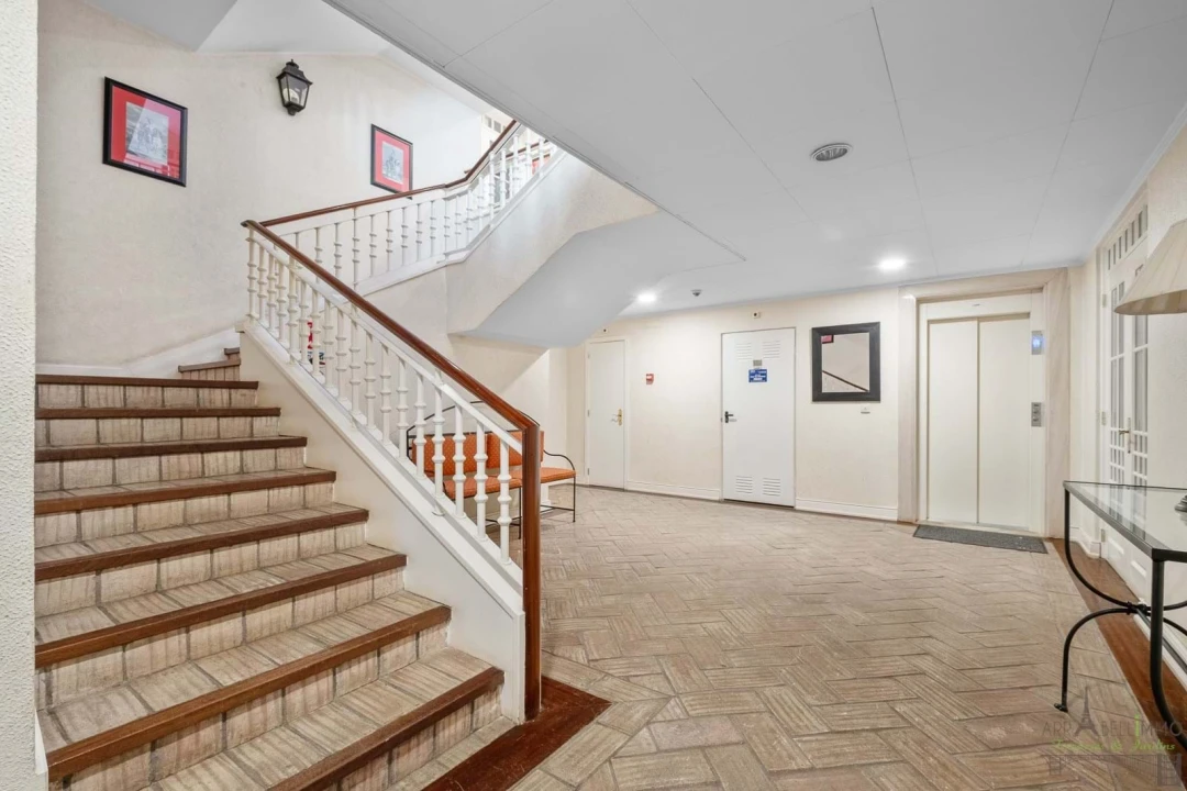 Apartamento T4 para Venda em Cascais e Estoril Foto 48