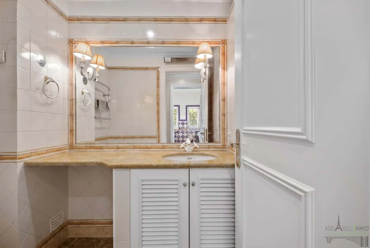 Apartamento T4 para Venda em Cascais e Estoril Foto 47