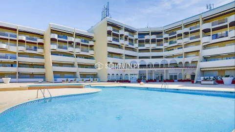 Apartamento T1 para Venda em Albufeira e Olhos de Água