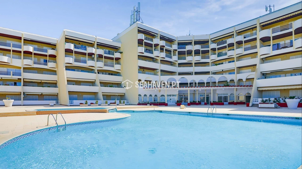 Apartamento T1 para Venda em Albufeira e Olhos de Água Foto 1