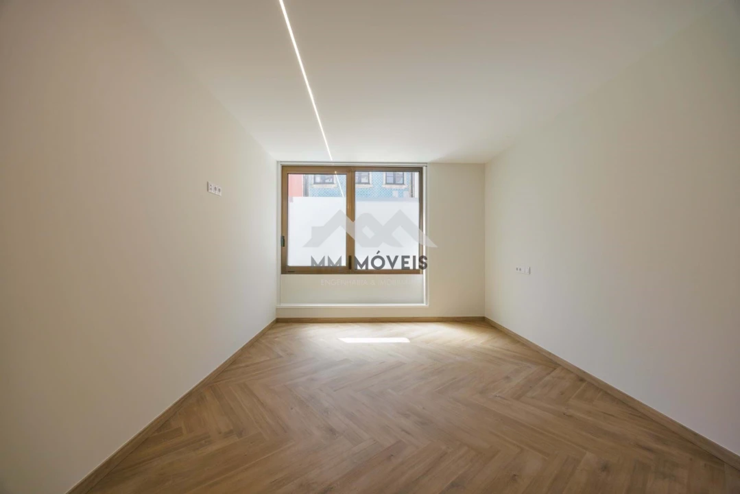 Apartamento T3 para Venda em Bonfim Foto 11