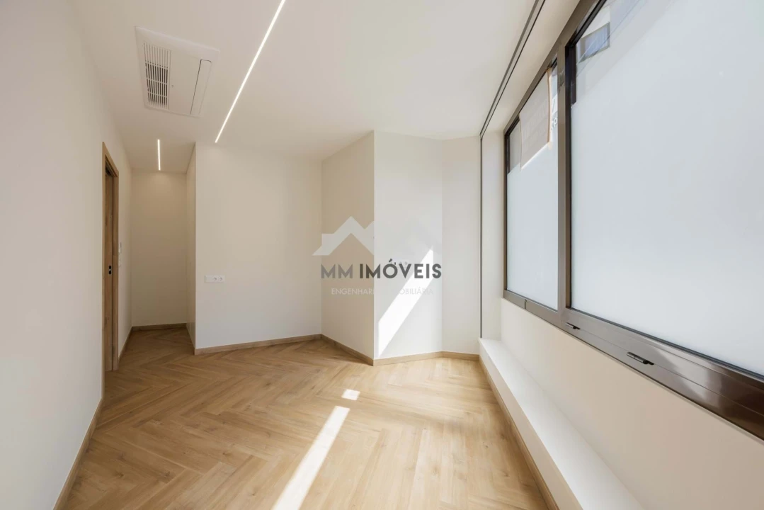 Apartamento T3 para Venda em Bonfim Foto 3