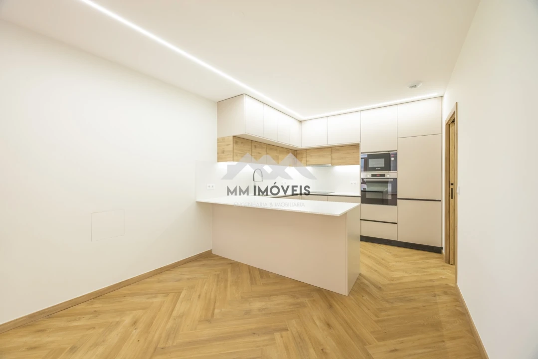 Apartamento T3 para Venda em Bonfim Foto 6