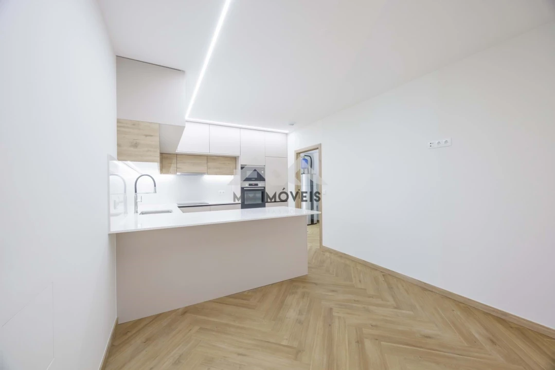 Apartamento T3 para Venda em Bonfim Foto 4