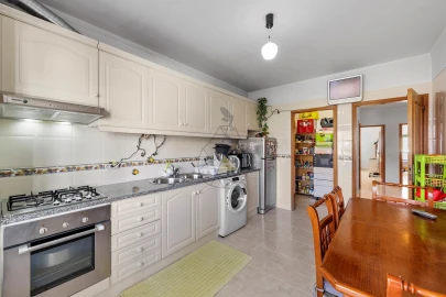 Apartamento T2 para Venda em Quarteira
