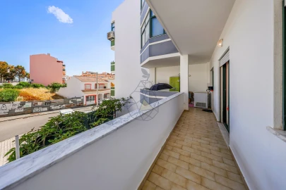 Apartamento T2 para Venda em Quarteira