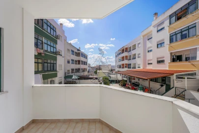 Apartamento T2 para Venda em Quarteira