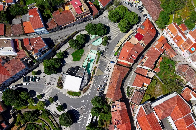 Prédio para Venda em Monchique Foto 42