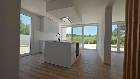 Moradia T3 para Venda em Vau