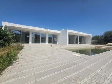 Moradia T3 para Venda em Vau