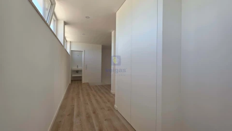 Moradia T3 para Venda em Vau