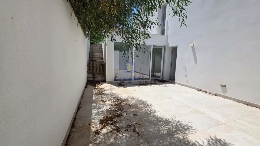 Moradia T3 para Venda em Vau Foto 69