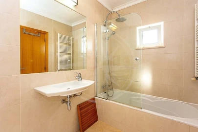 Moradia T4 para Venda em Tavira (Santa Maria e Santiago)