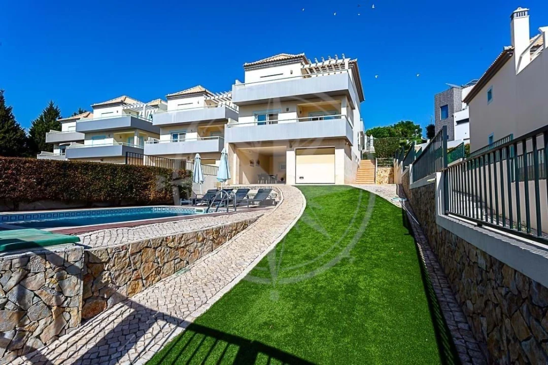 Moradia T4 para Venda em Tavira (Santa Maria e Santiago) Foto 1
