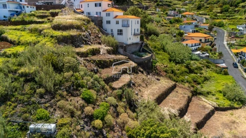 Terreno para Venda em Santa Cruz
