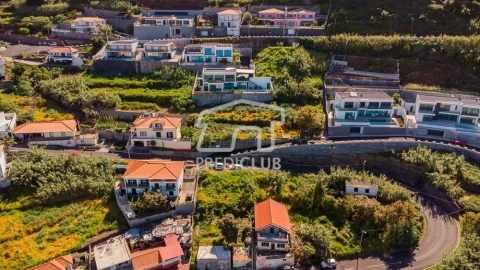 Terreno para Venda em Arco da Calheta
