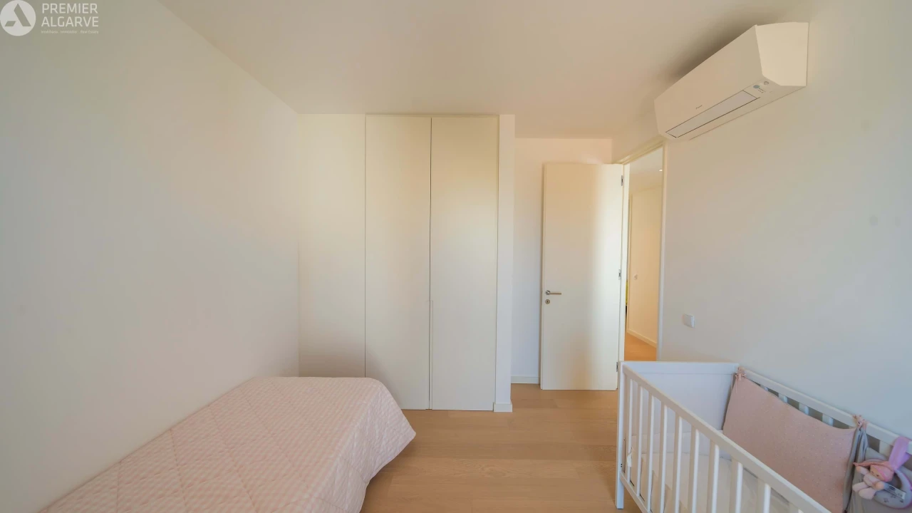 Apartamento T3 para Venda em Faro (Sé e São Pedro) Foto 13