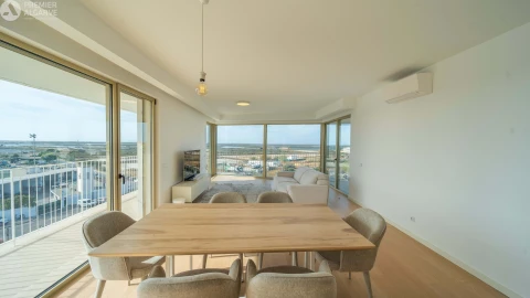 Apartamento T3 para Venda em Faro (Sé e São Pedro)