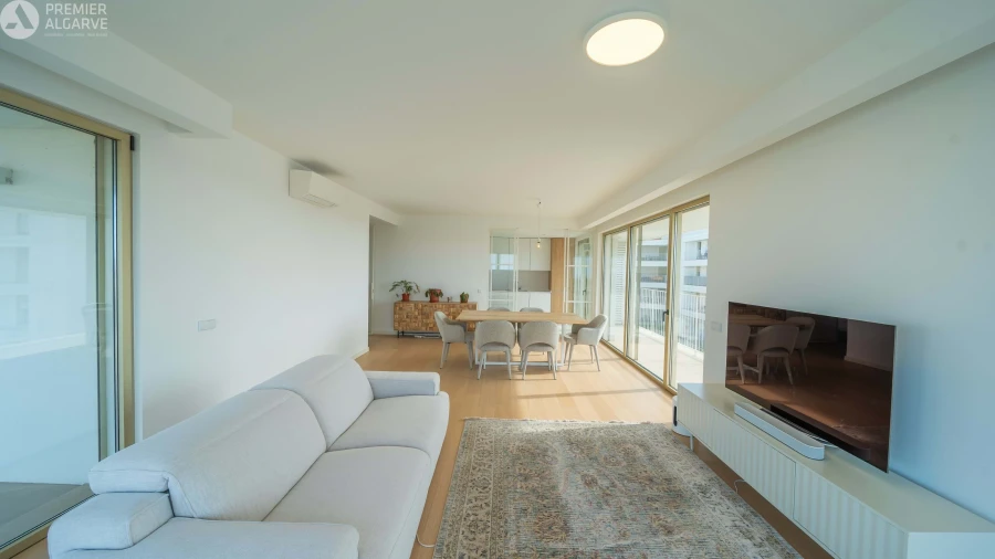 Apartamento T3 para Venda em Faro (Sé e São Pedro) Foto 9