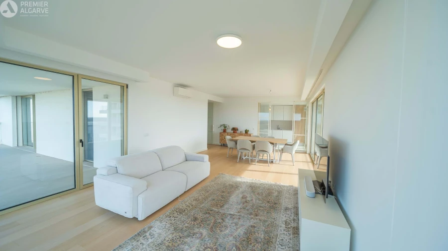 Apartamento T3 para Venda em Faro (Sé e São Pedro) Foto 3