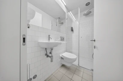Apartamento T1 para Venda em Santa Maria Maior