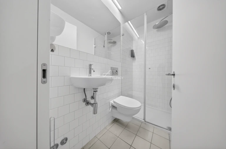 Apartamento T1 para Venda em Santa Maria Maior Foto 14