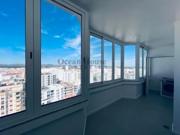 Apartamento T1 para Venda em Quarteira