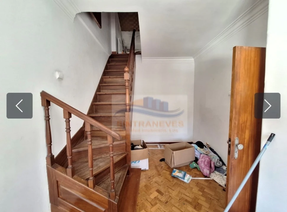 Apartamento T2 para Venda em Falagueira-Venda Nova Foto 2