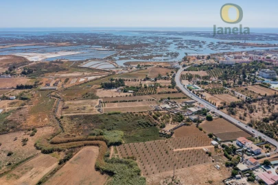 Quinta T10 para Venda em Faro (Sé e São Pedro)