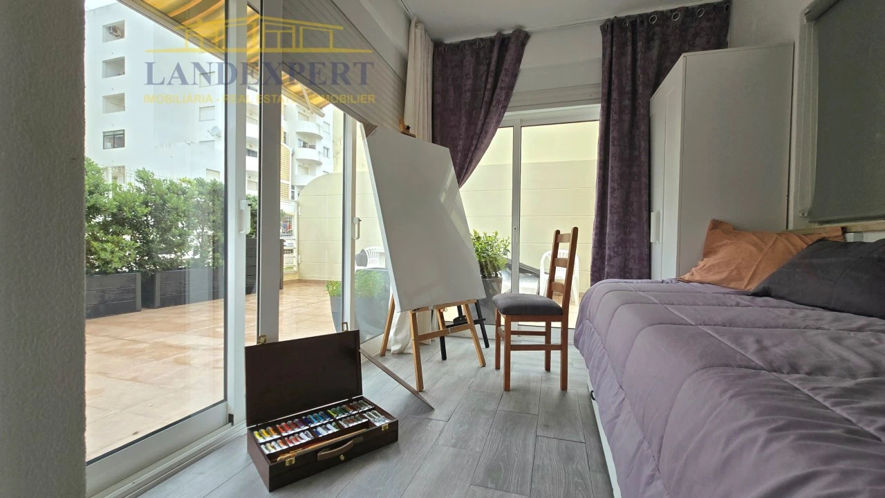 Apartamento T1 para Venda em Armação de Pera Foto 1