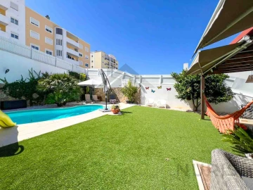 Moradia T3 para Venda em Portimão