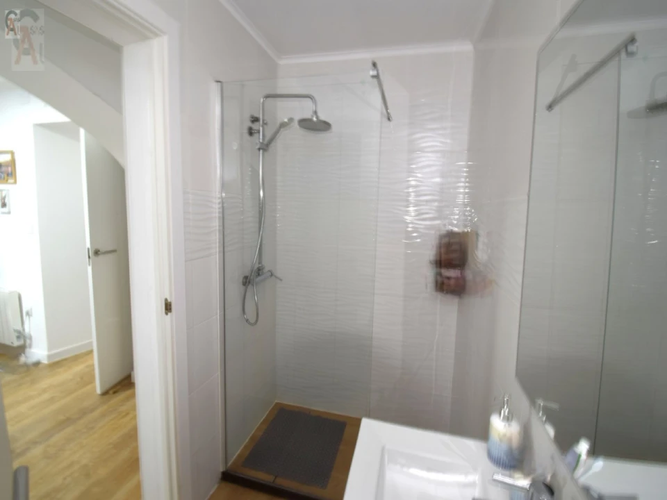 Apartamento T2 para Venda em Nossa Senhora da Expectação Foto 5