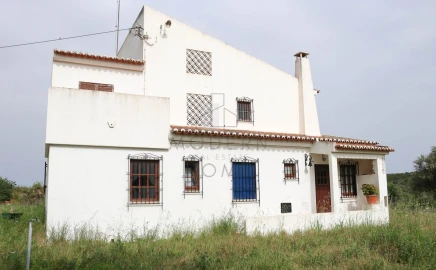 Quinta T7 para Venda em Bensafrim e Barão de São João