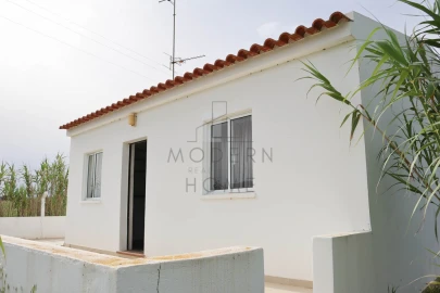 Quinta T7 para Venda em Bensafrim e Barão de São João