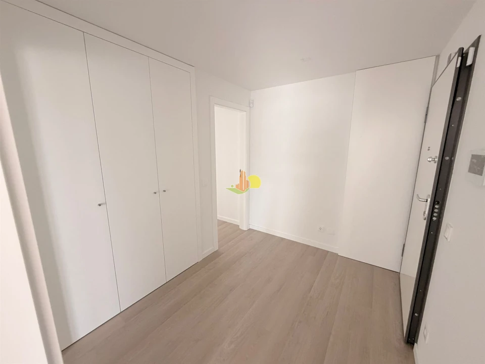 Apartamento T2 para Venda em Buarcos Foto 3