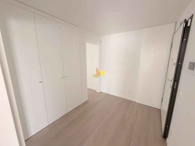 Apartamento T2 para Venda em Buarcos Foto 3