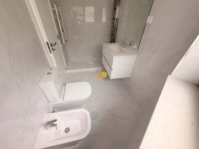 Apartamento T2 para Venda em Buarcos Foto 16