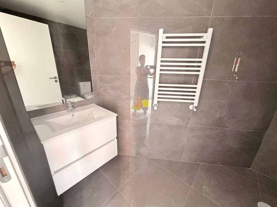Apartamento T2 para Venda em Buarcos Foto 22