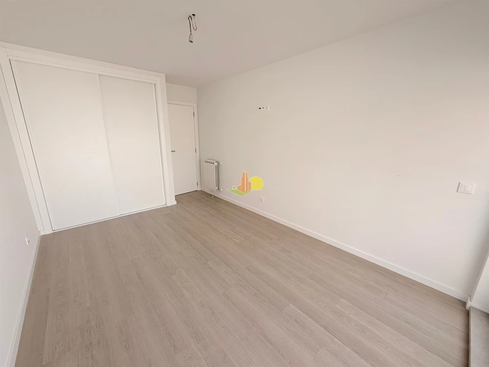 Apartamento T2 para Venda em Buarcos Foto 14