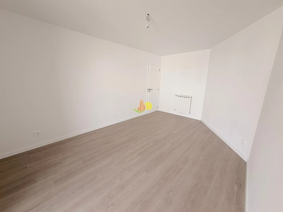 Apartamento T2 para Venda em Buarcos Foto 20