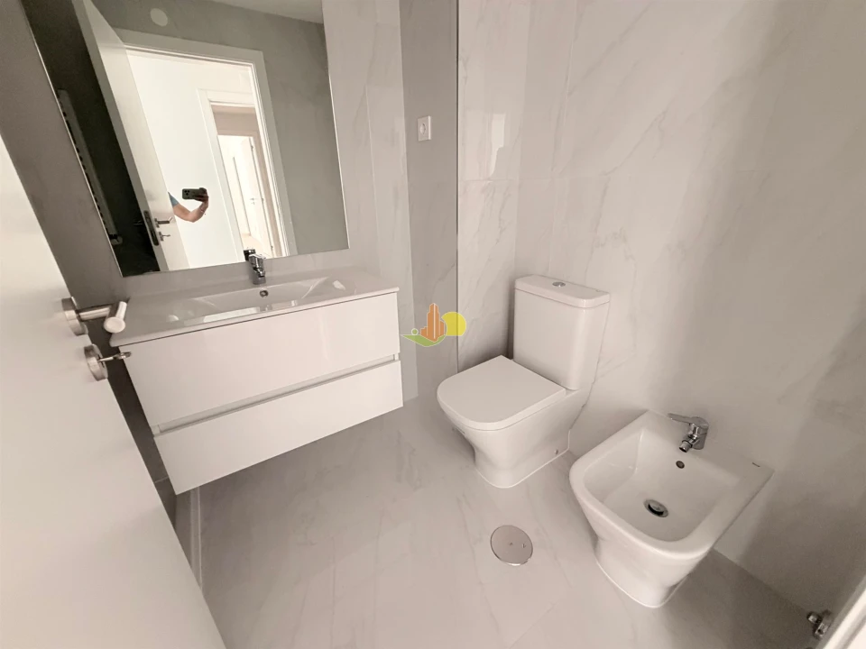 Apartamento T2 para Venda em Buarcos Foto 24