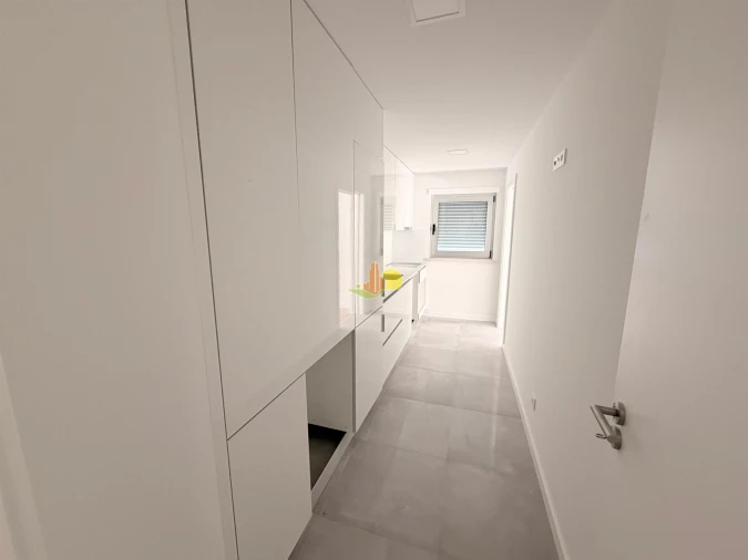 Apartamento T2 para Venda em Buarcos Foto 7