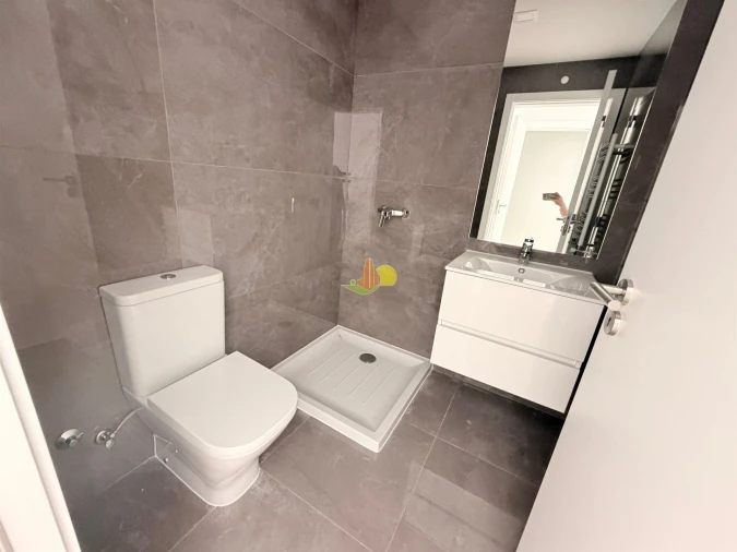 Apartamento T2 para Venda em Buarcos Foto 23