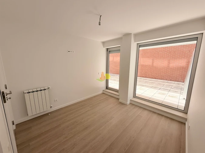 Apartamento T2 para Venda em Buarcos Foto 20