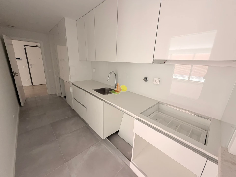 Apartamento T2 para Venda em Buarcos Foto 6