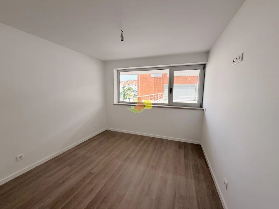 Apartamento T2 para Venda em Buarcos Foto 19