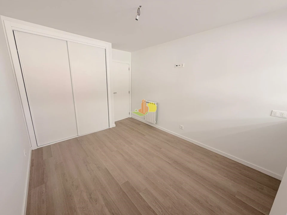 Apartamento T2 para Venda em Buarcos Foto 13