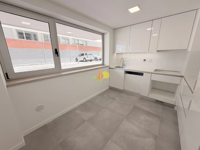 Apartamento T2 para Venda em Buarcos Foto 5
