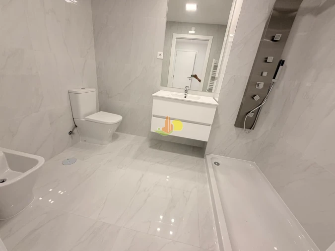 Apartamento T2 para Venda em Buarcos Foto 15